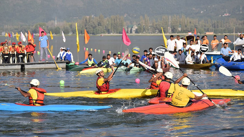 Water Sports In Dal Lake